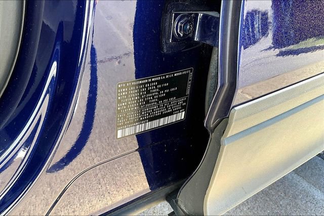 Used 2022 Volkswagen Tiguan SE image 36