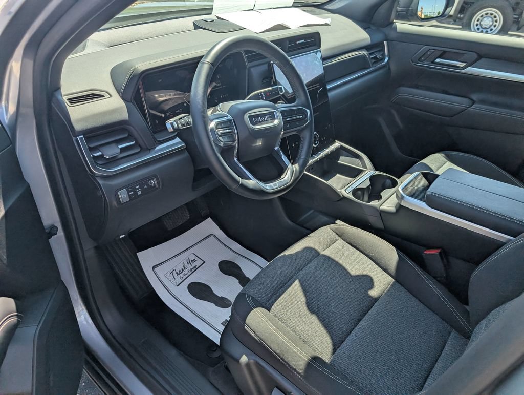 Used 2025 GMC Terrain Elevation AWD/4WD image 12