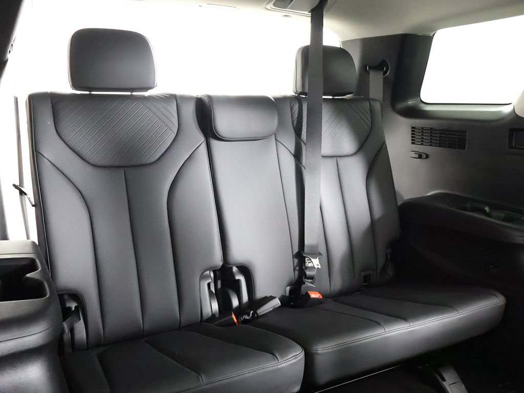 Used 2023 Hyundai Palisade SEL w/ Premium Package AWD/4WD image 42