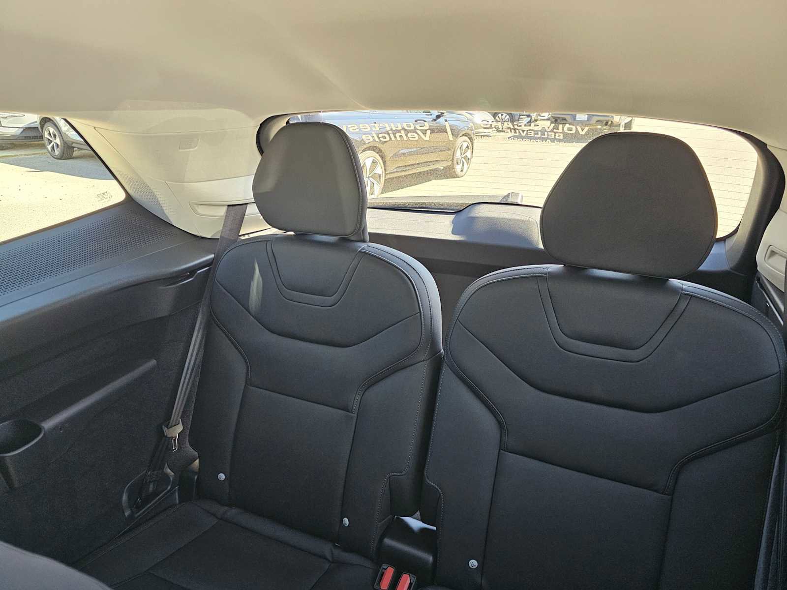 Used 2025 Volvo EX90 Plus image 18