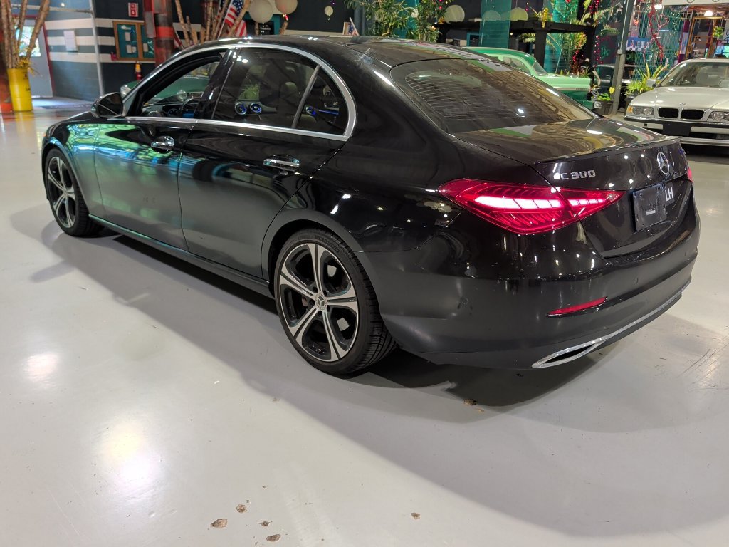 Used 2022 Mercedes-Benz C 300 4MATIC Sedan image 17
