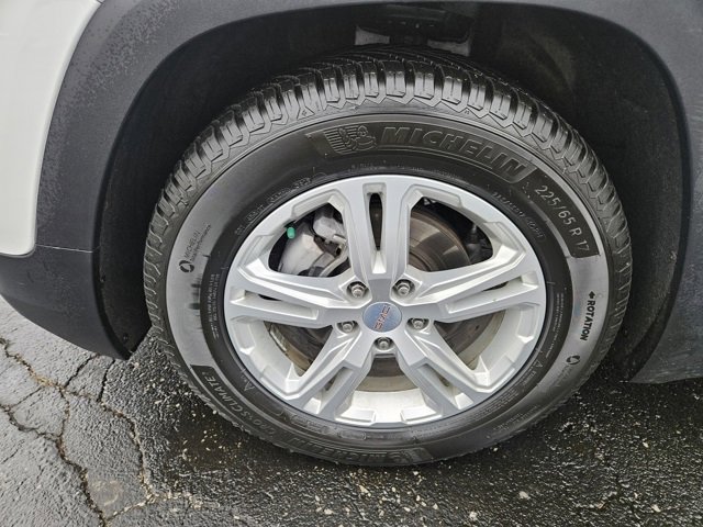 Used 2021 GMC Terrain SLE w/ LPO, Floor Liner Package image 25