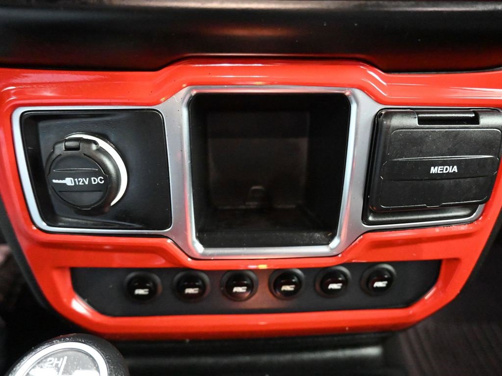 Used 2022 Jeep Wrangler Sport image 20