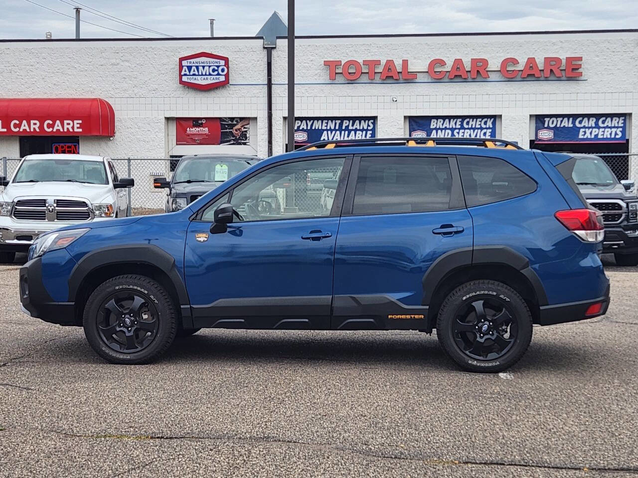 Used 2022 Subaru Forester Wilderness image 2