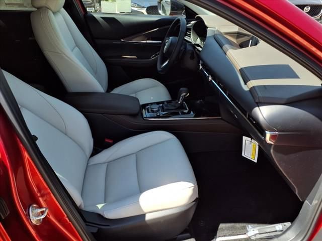 New 2025 MAZDA CX-30 2.5 Turbo w/ Premium Plus Pkg image 24