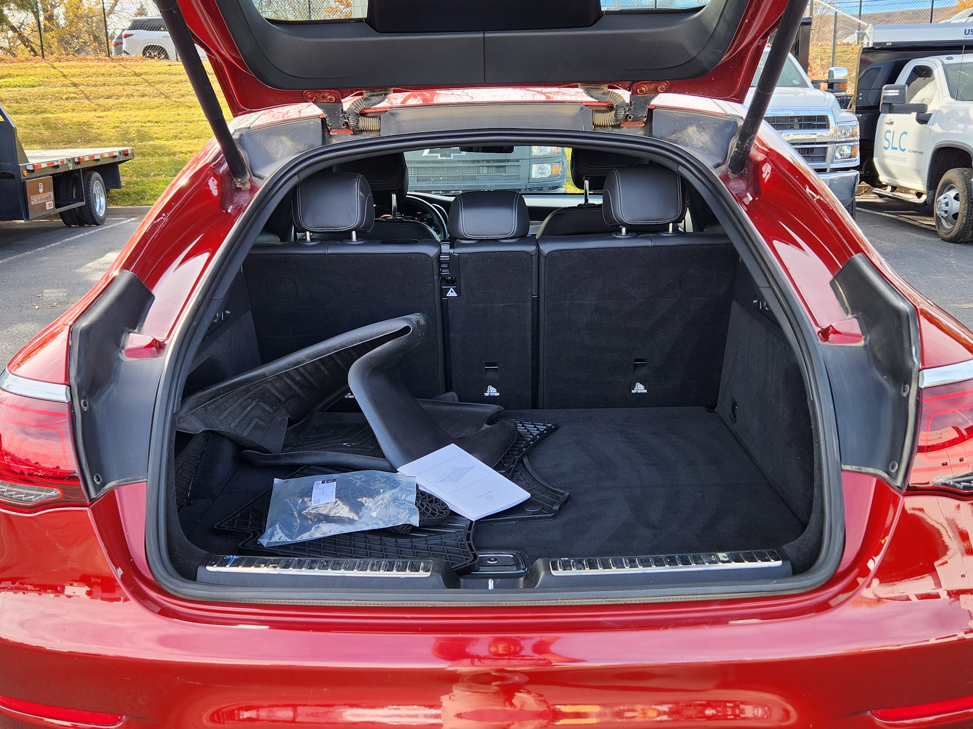 Used 2020 Mercedes-Benz GLC 300 4MATIC Coupe image 21