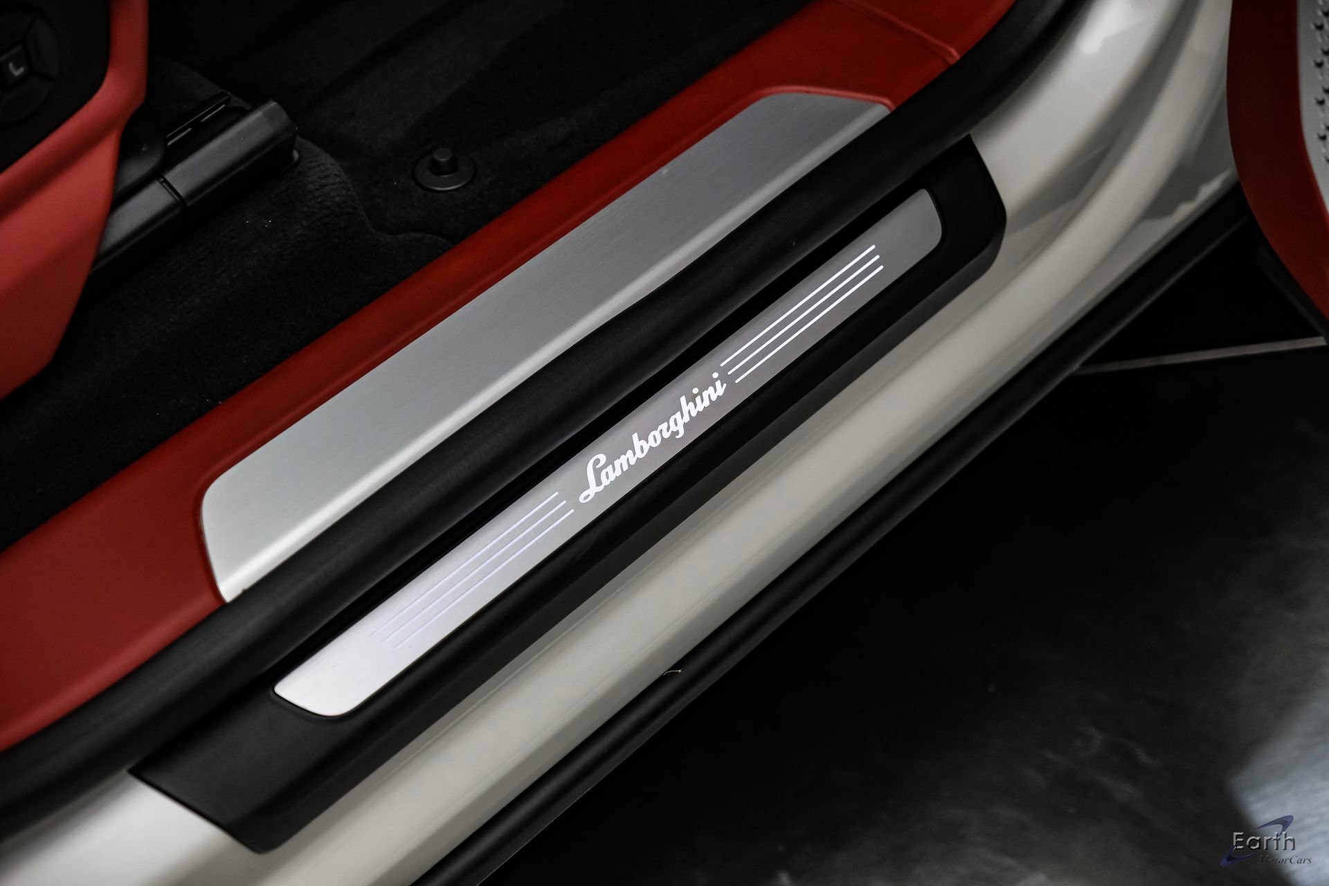 Used 2022 Lamborghini Urus image 58