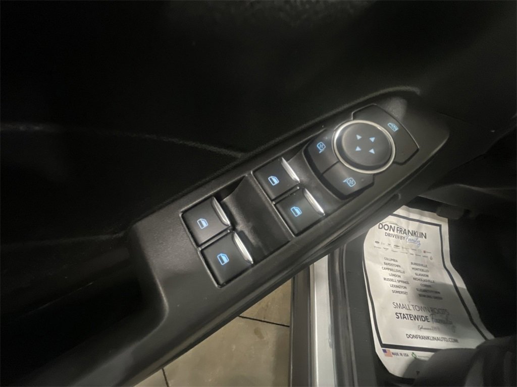 Used 2021 Ford Escape SEL image 13