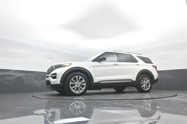 Used 2023 Ford Explorer Limited w/ Equipment Group 301A image 31