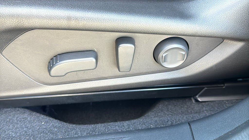 Certified 2026 Subaru Outback Premium AWD/4WD image 11