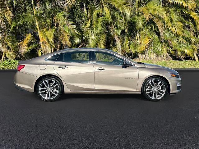 Used 2022 Chevrolet Malibu LT image 4