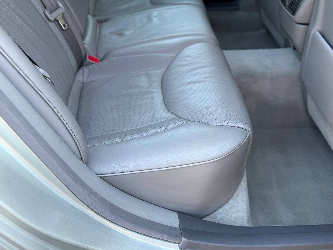 Used 2003 Lexus LS 430 RWD image 56