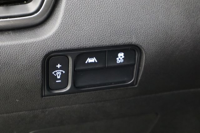 Used 2021 Kia Sorento S w/ Panoramic Sunroof Package FWD image 21