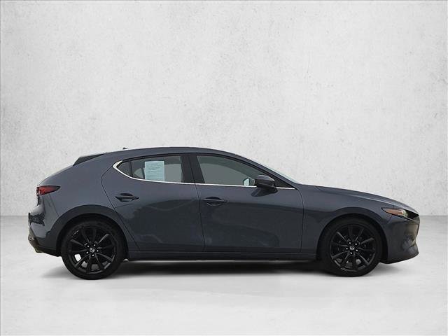 Used 2020 MAZDA MAZDA3 Hatchback w/ Premium Package FWD image 4