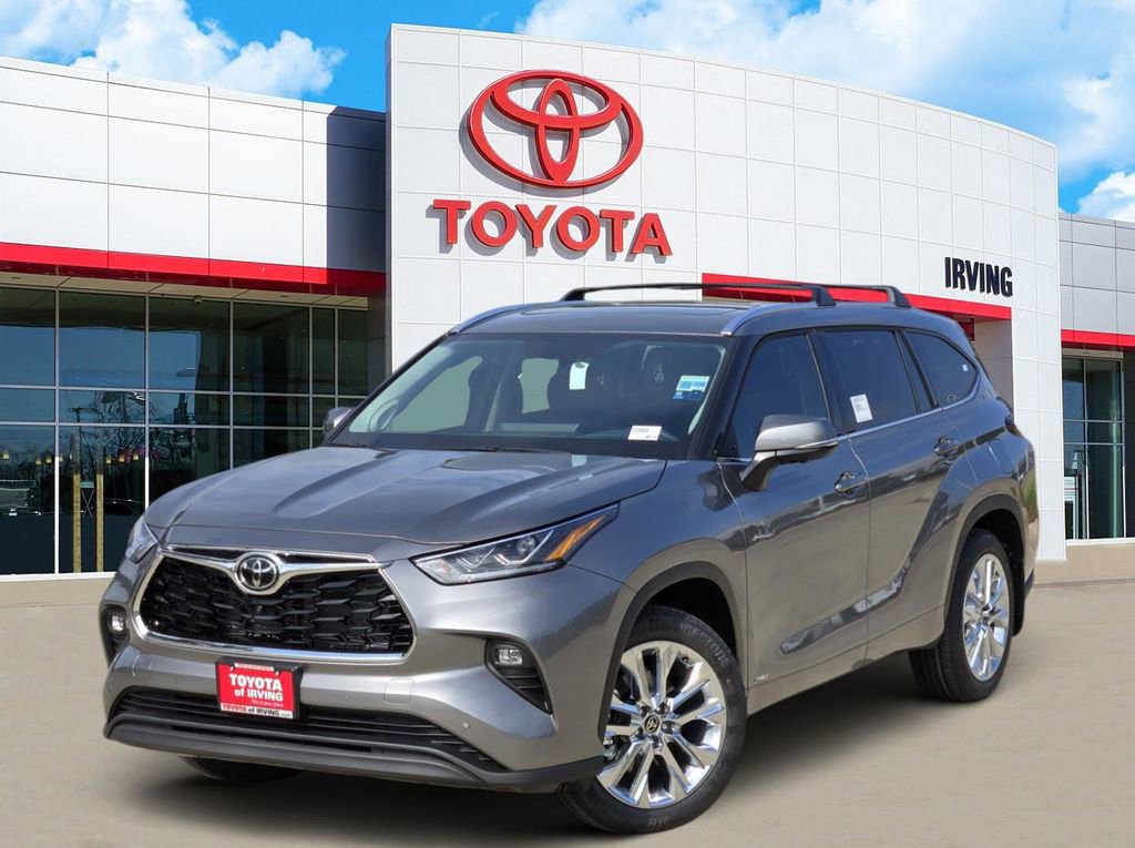 New 2026 Toyota Highlander Limited AWD/4WD image 1