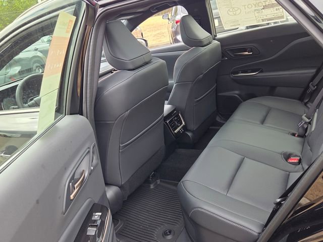 New 2026 Toyota Crown Signia image 7