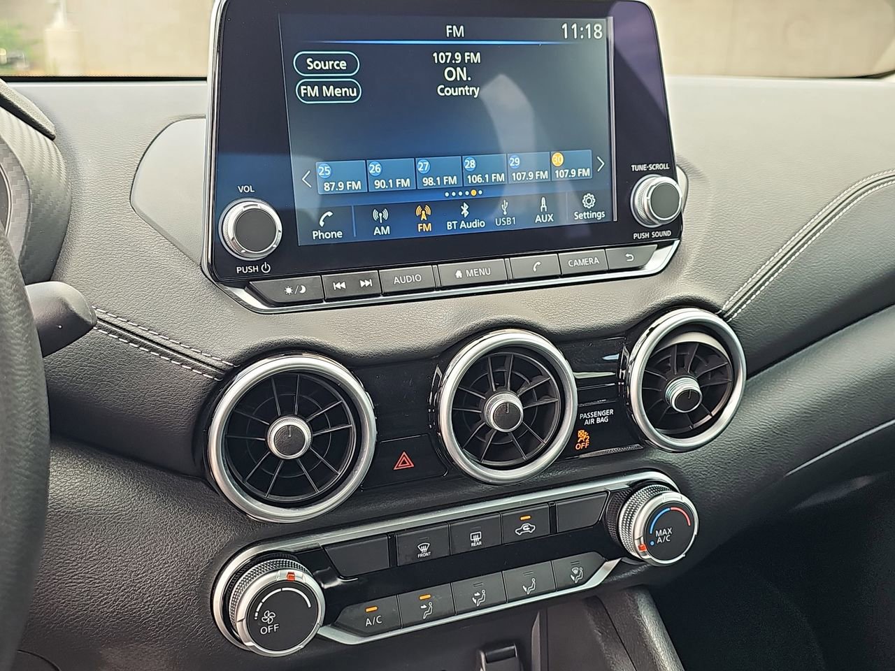 Used 2024 Nissan Sentra SV image 19