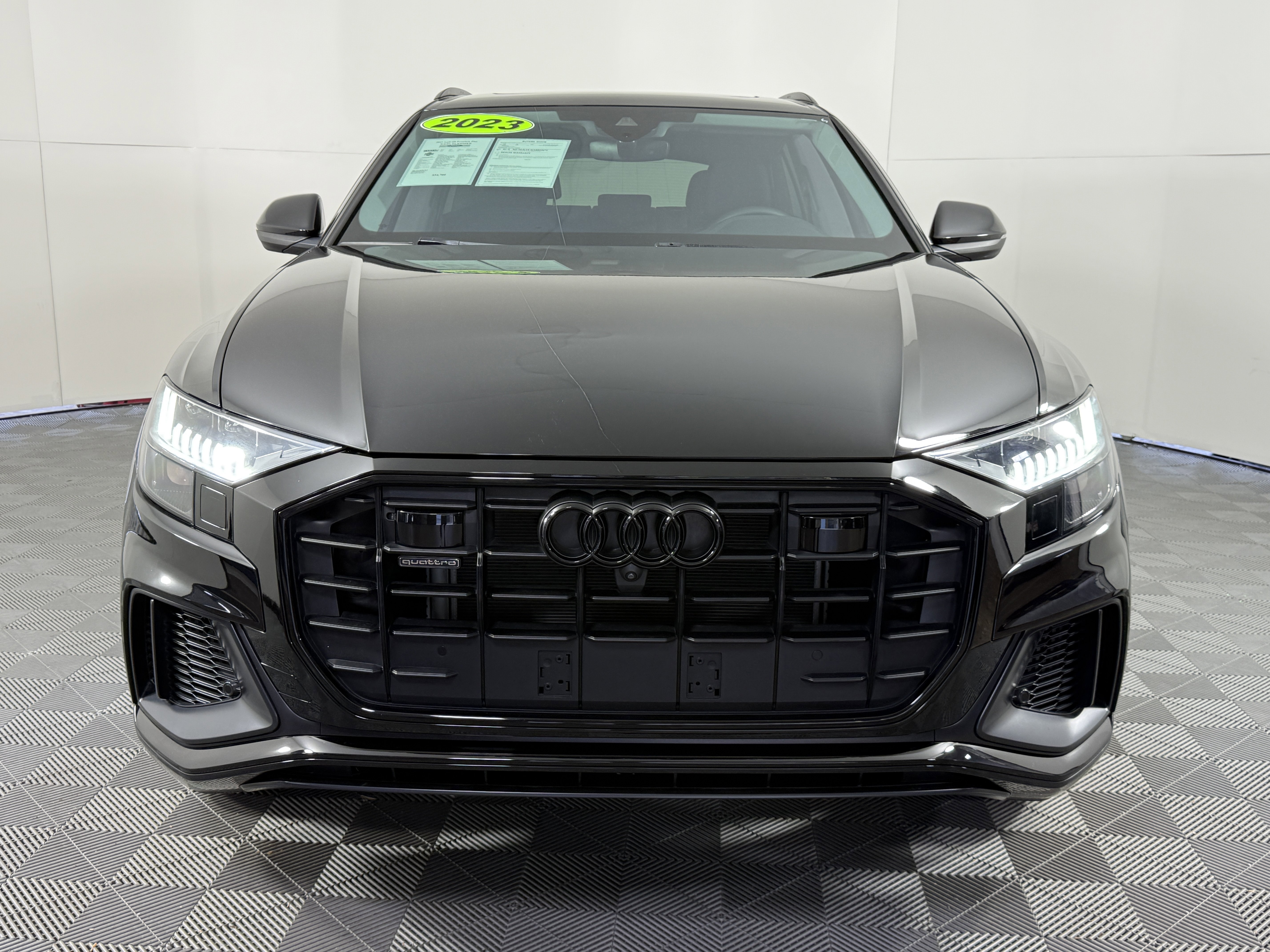 Used 2023 Audi Q8 Premium Plus image 6