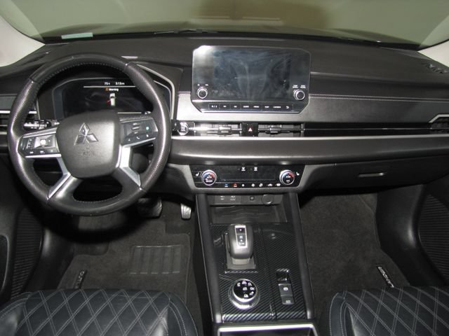 Used 2022 Mitsubishi Outlander SEL AWD/4WD image 14