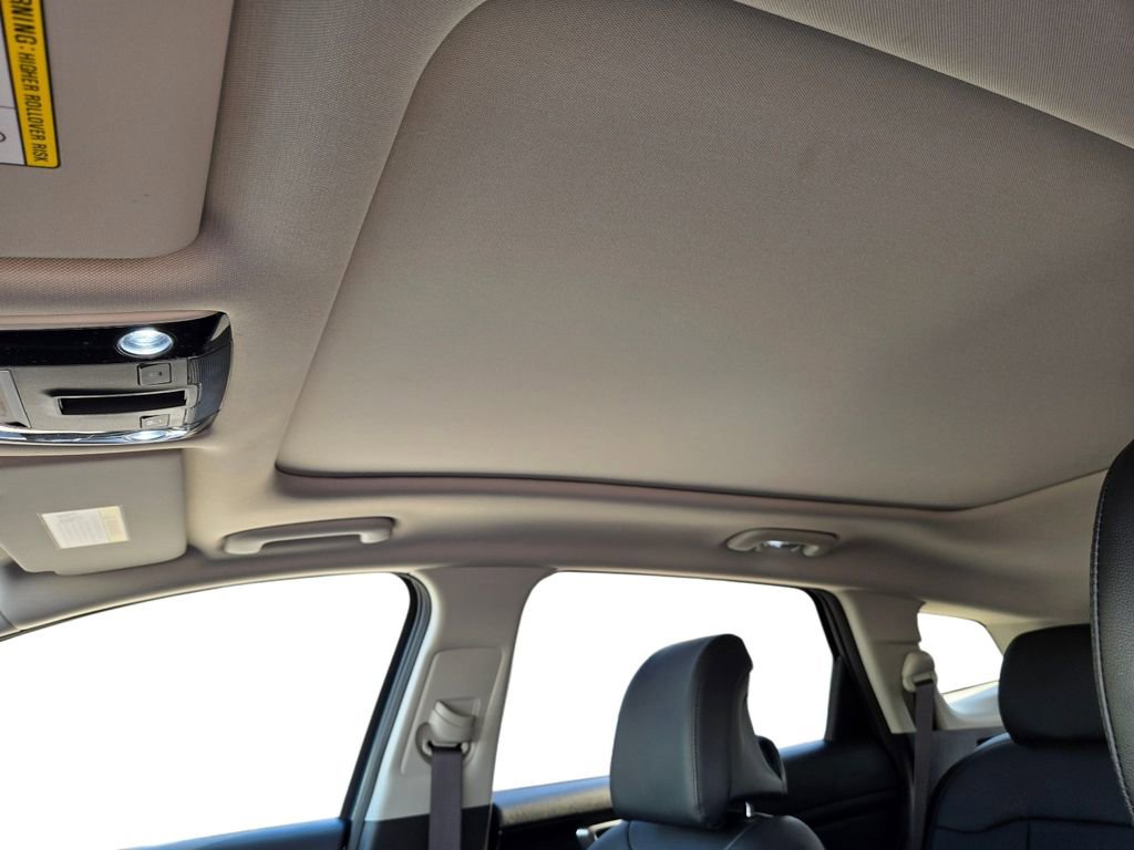 Certified 2025 Kia Sportage EX w/ EX Premium Package AWD/4WD image 19