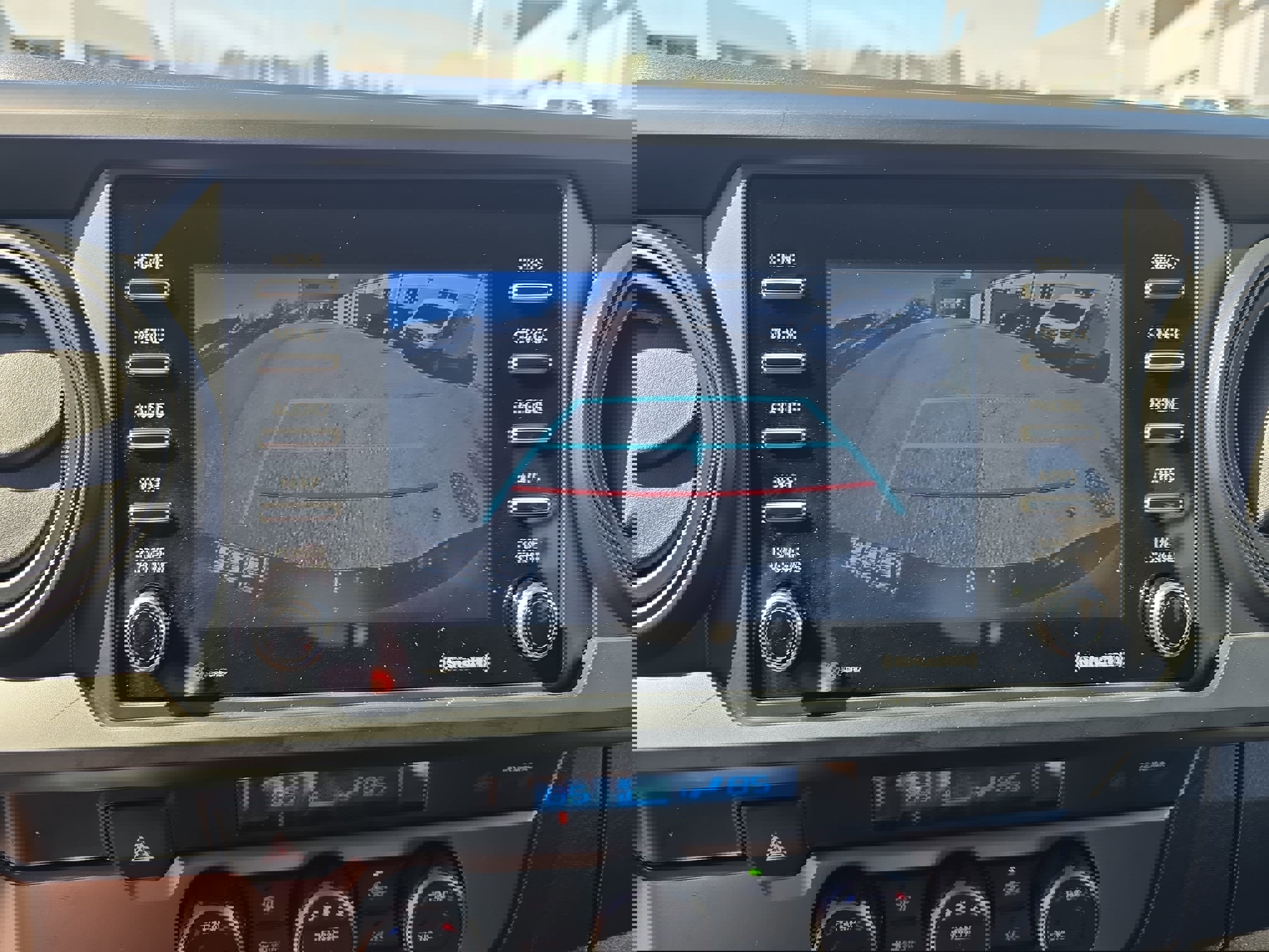 Used 2023 Toyota Tacoma SR image 26