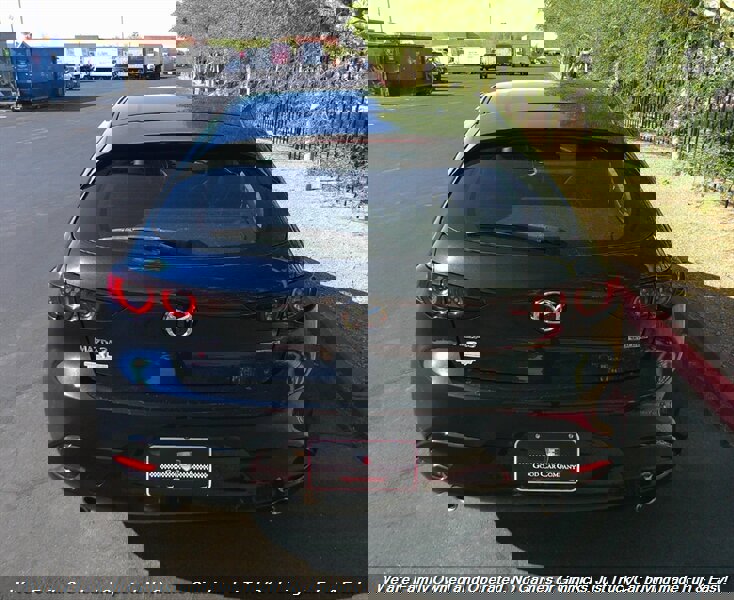 Used 2021 MAZDA MAZDA3 s image 4