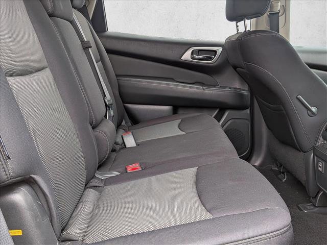 Used 2018 Nissan Pathfinder S FWD image 11