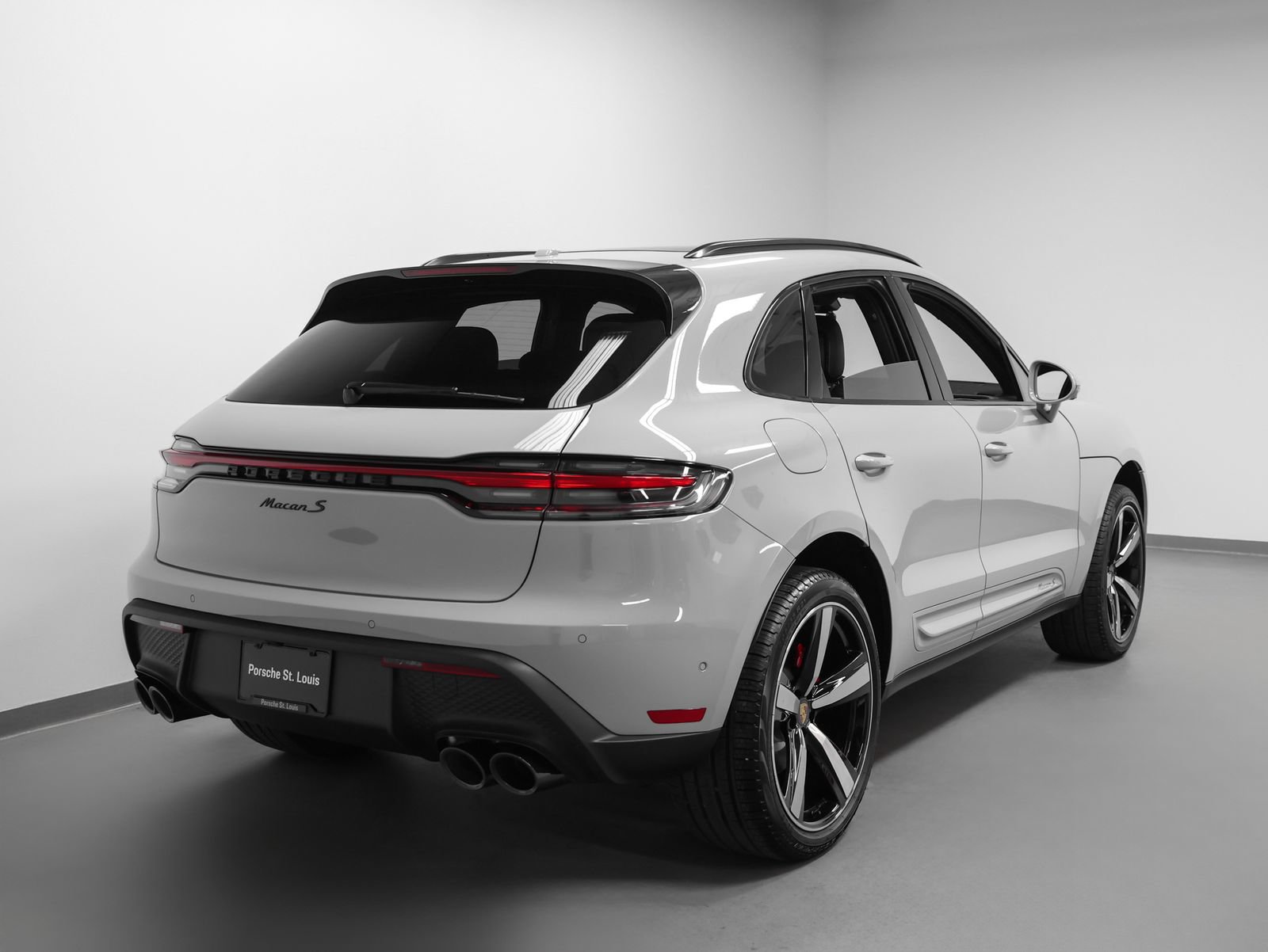 New 2026 Porsche Macan S AWD/4WD image 12