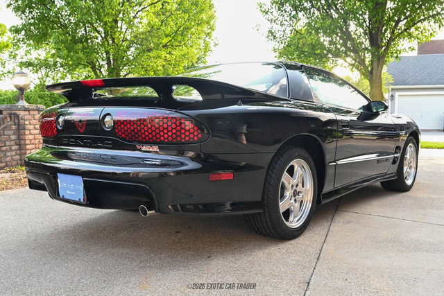 Used 2002 Pontiac Firebird Trans Am RWD image 8
