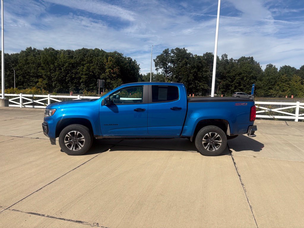 Used 2022 Chevrolet Colorado Z71 w/ Safety Package AWD/4WD image 3