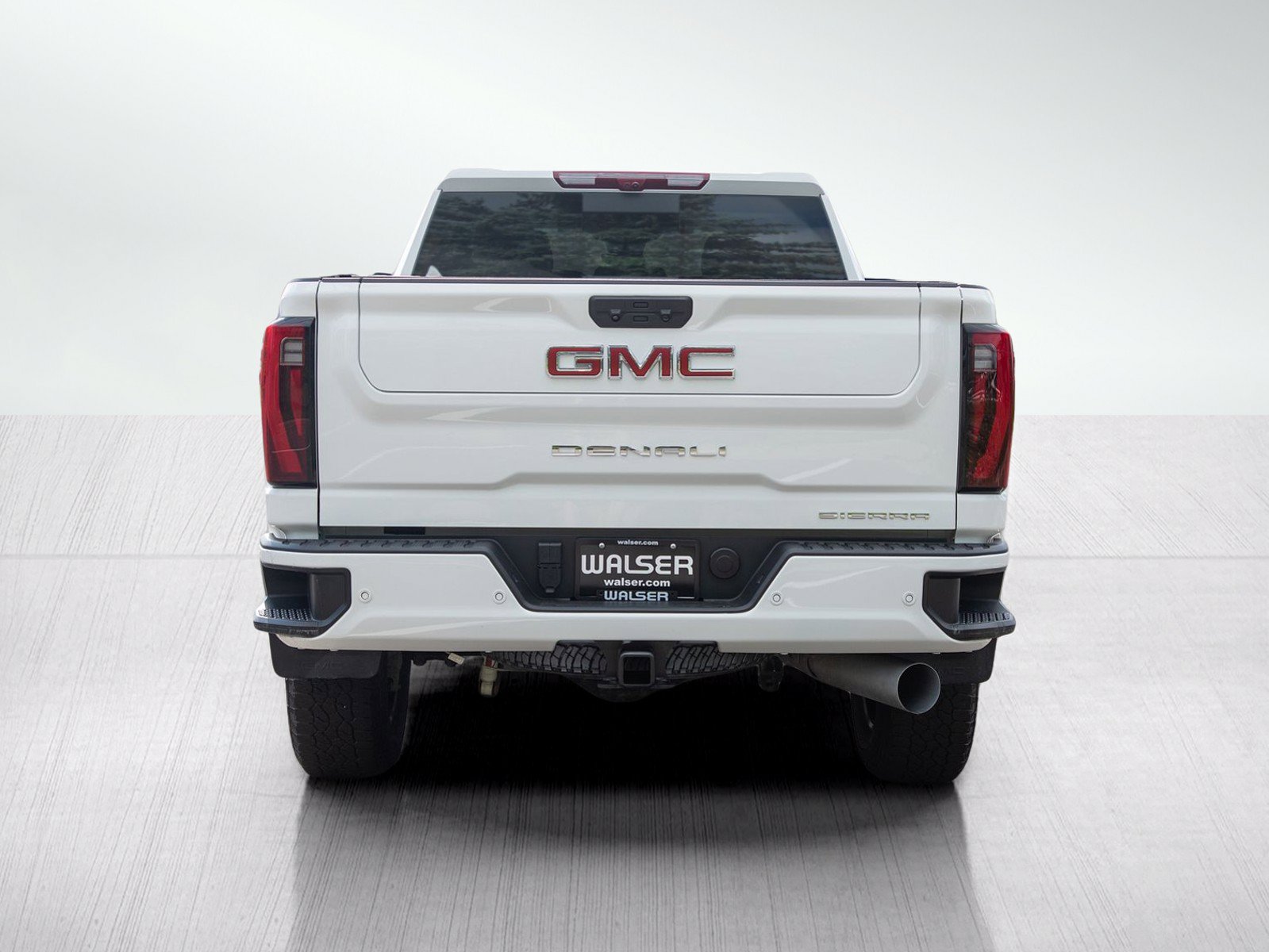 Used 2025 GMC Sierra 2500 Denali w/ Denali Reserve Package AWD/4WD image 4