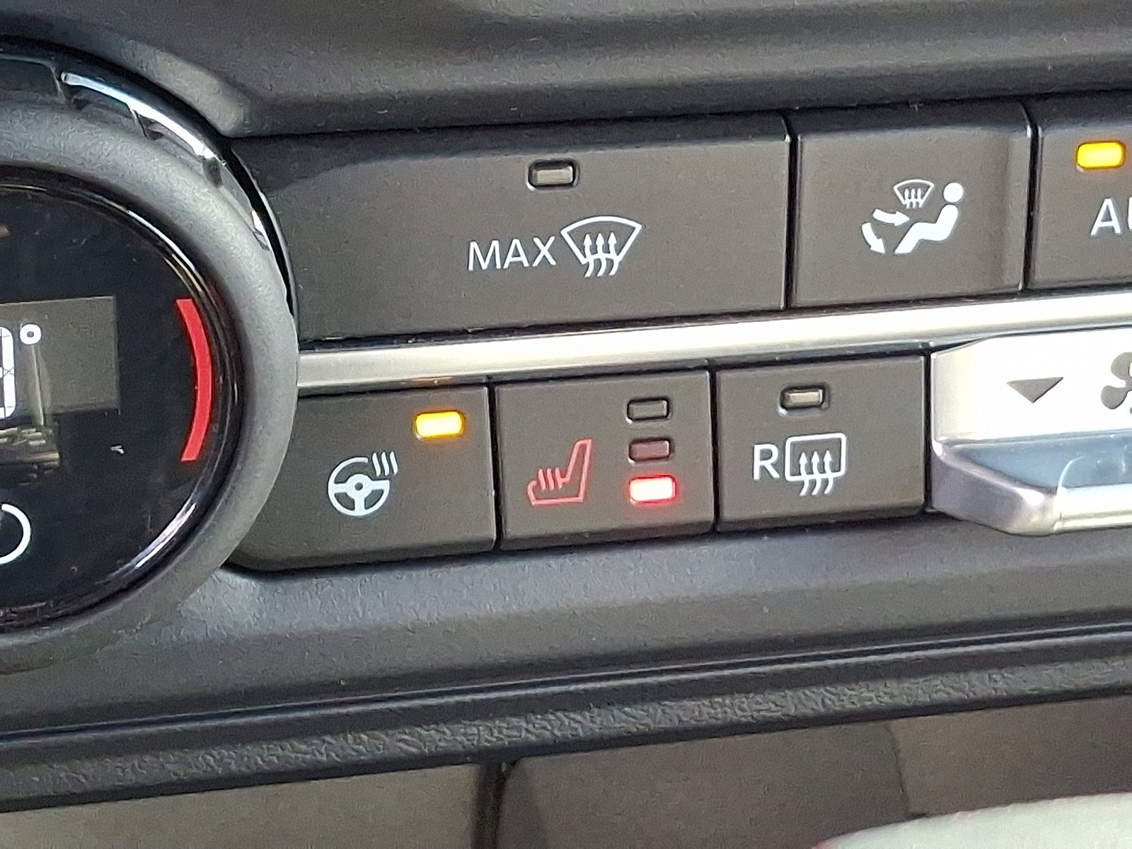 Used 2023 Ford Bronco Wildtrak image 24