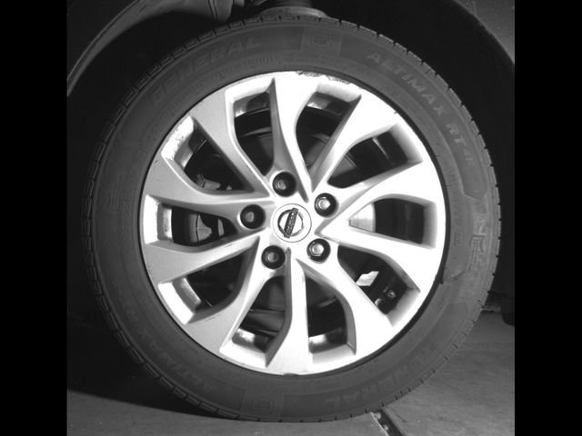 Used 2019 Nissan Sentra SV FWD image 9