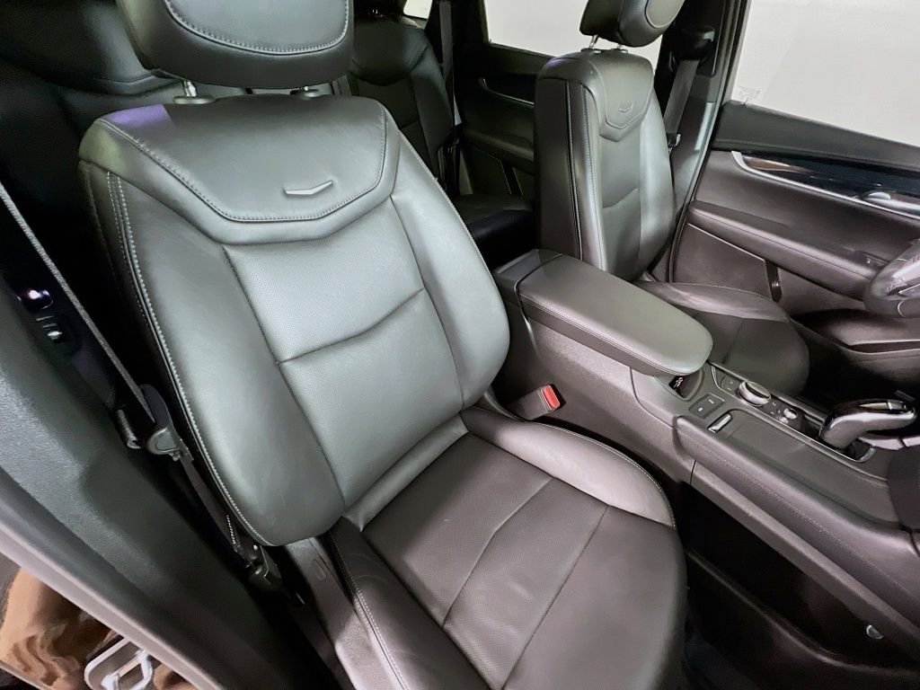 Used 2024 Cadillac XT5 Premium Luxury w/ Technology Package image 29