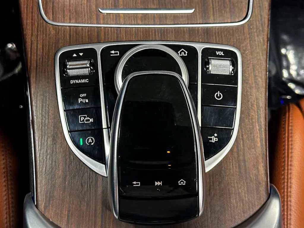 Used 2022 Mercedes-Benz C 300 Cabriolet image 35