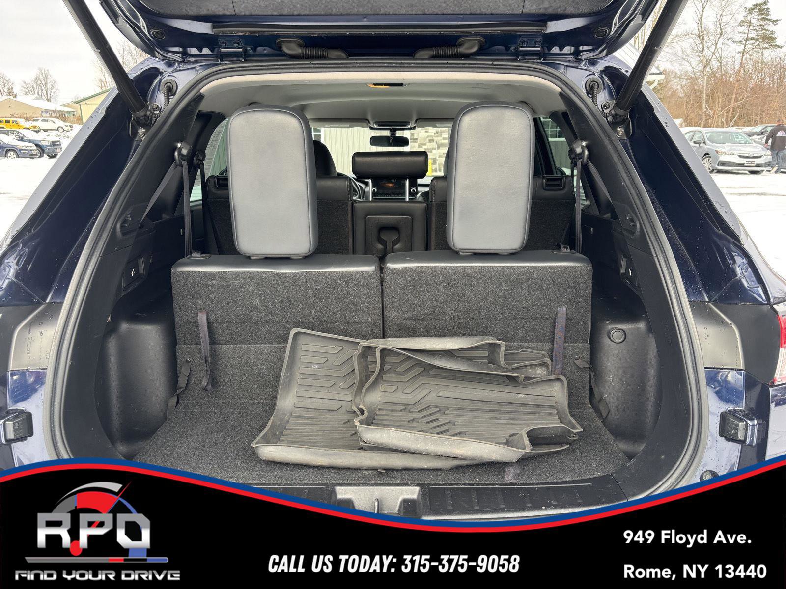 Used 2022 Mitsubishi Outlander SE image 25