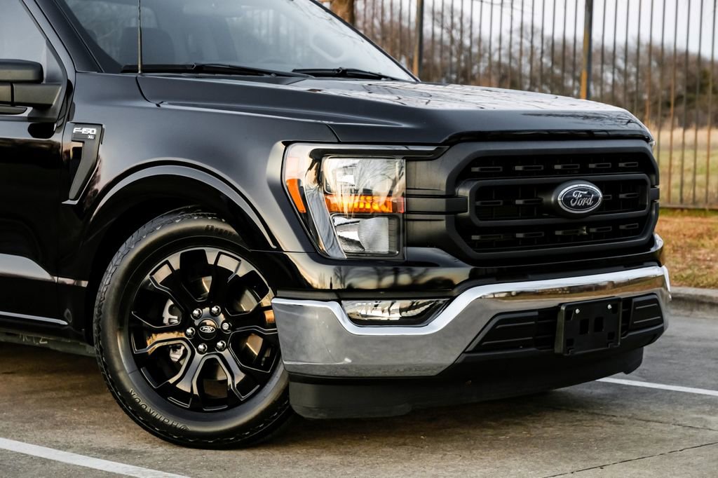Used 2023 Ford F150 XL w/ XL Chrome Appearance Package image 12