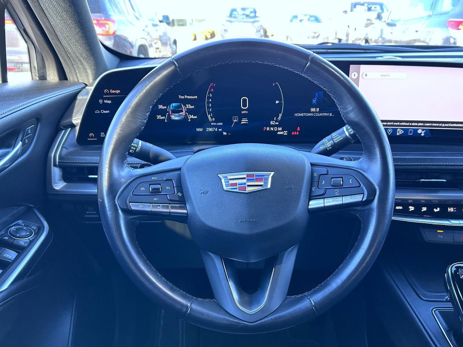 Used 2024 Cadillac XT4 Premium Luxury image 11