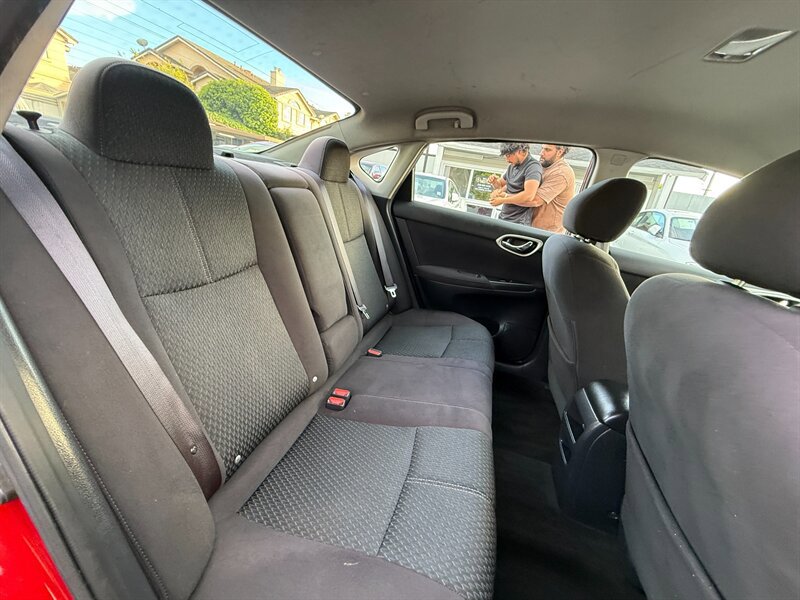 Used 2013 Nissan Sentra SR FWD image 22