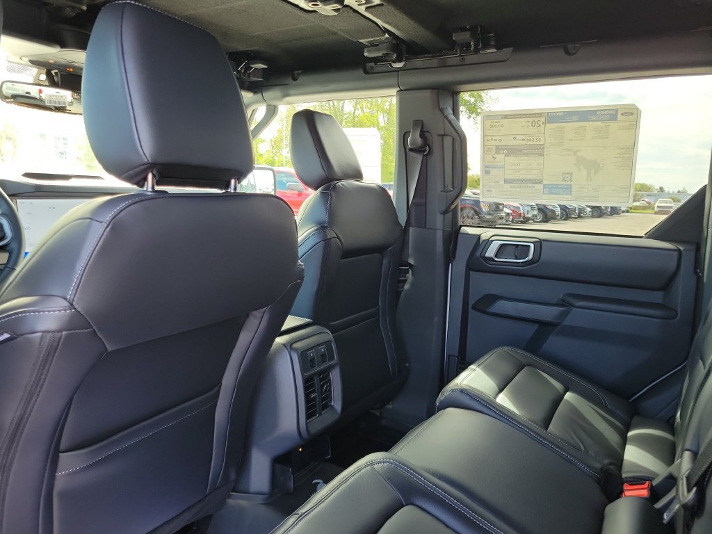 New 2026 Ford Bronco Outer Banks AWD/4WD image 16