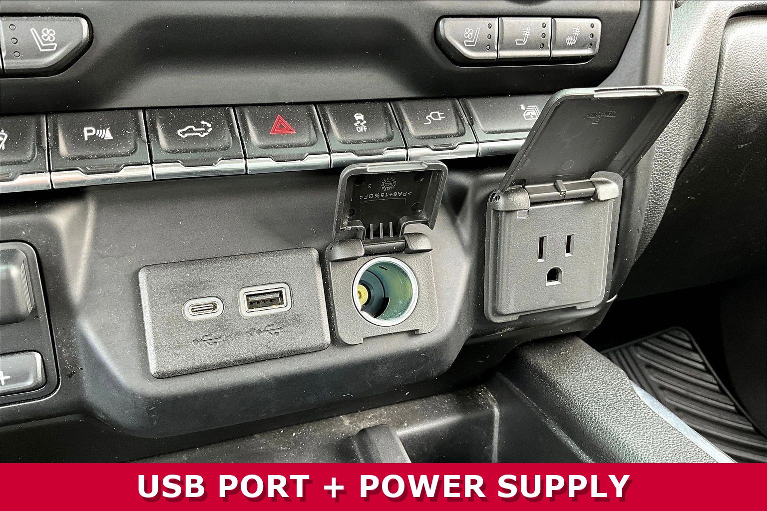 Used 2020 Chevrolet Silverado 3500 LTZ w/ LTZ Plus Package image 16