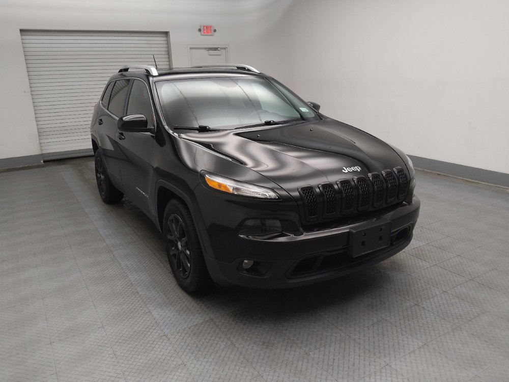 Used 2016 Jeep Cherokee Latitude w/ Cold Weather Group image 13