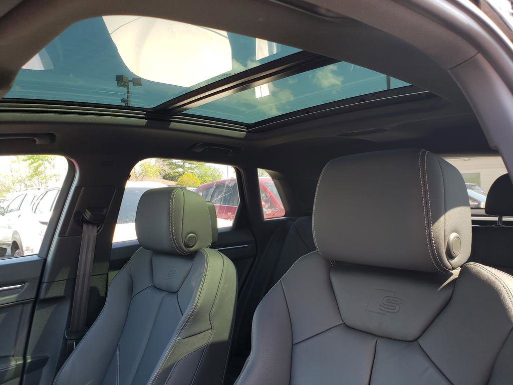 Used 2022 Audi Q3 2.0T Premium Plus AWD/4WD image 4