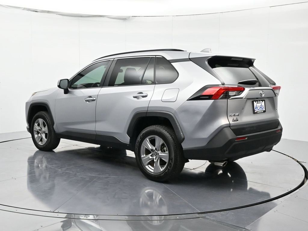 Used 2025 Toyota RAV4 XLE image 7