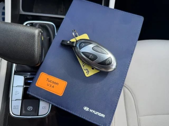 Used 2025 Hyundai Tucson SEL FWD image 40
