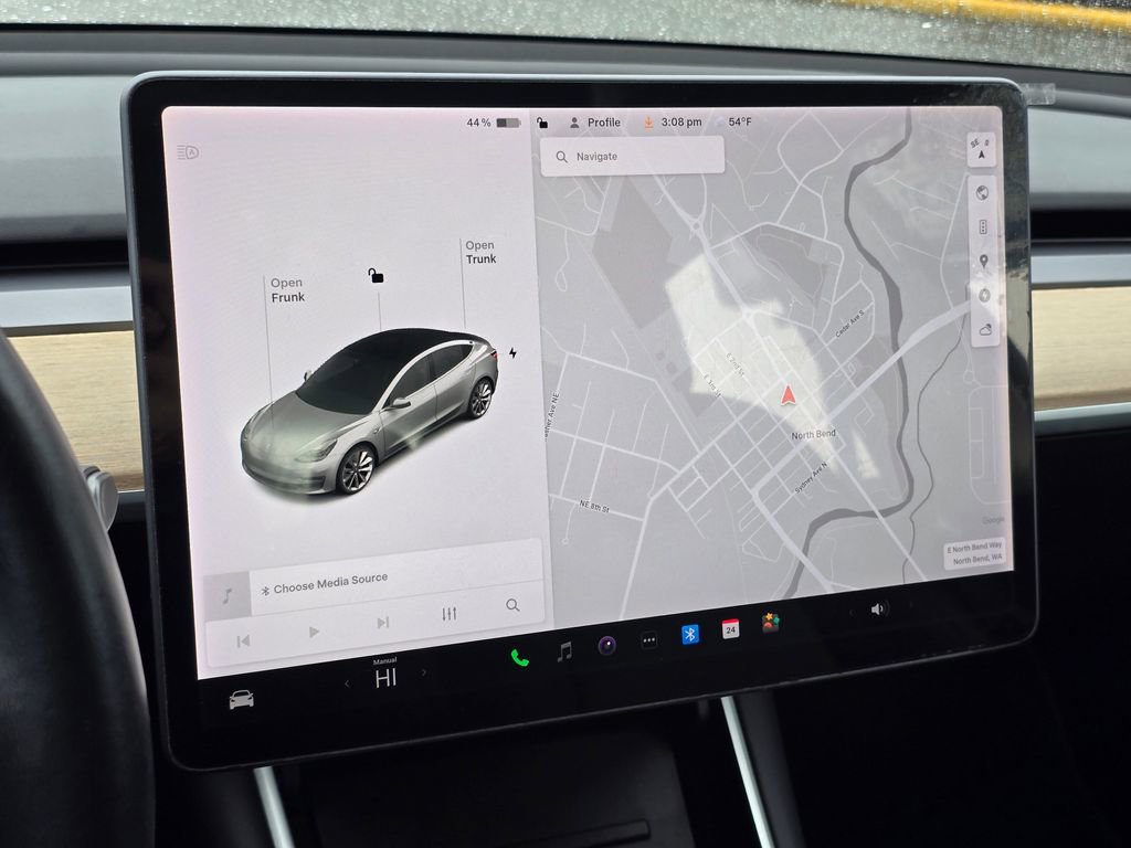 Used 2018 Tesla Model 3 Long Range image 25