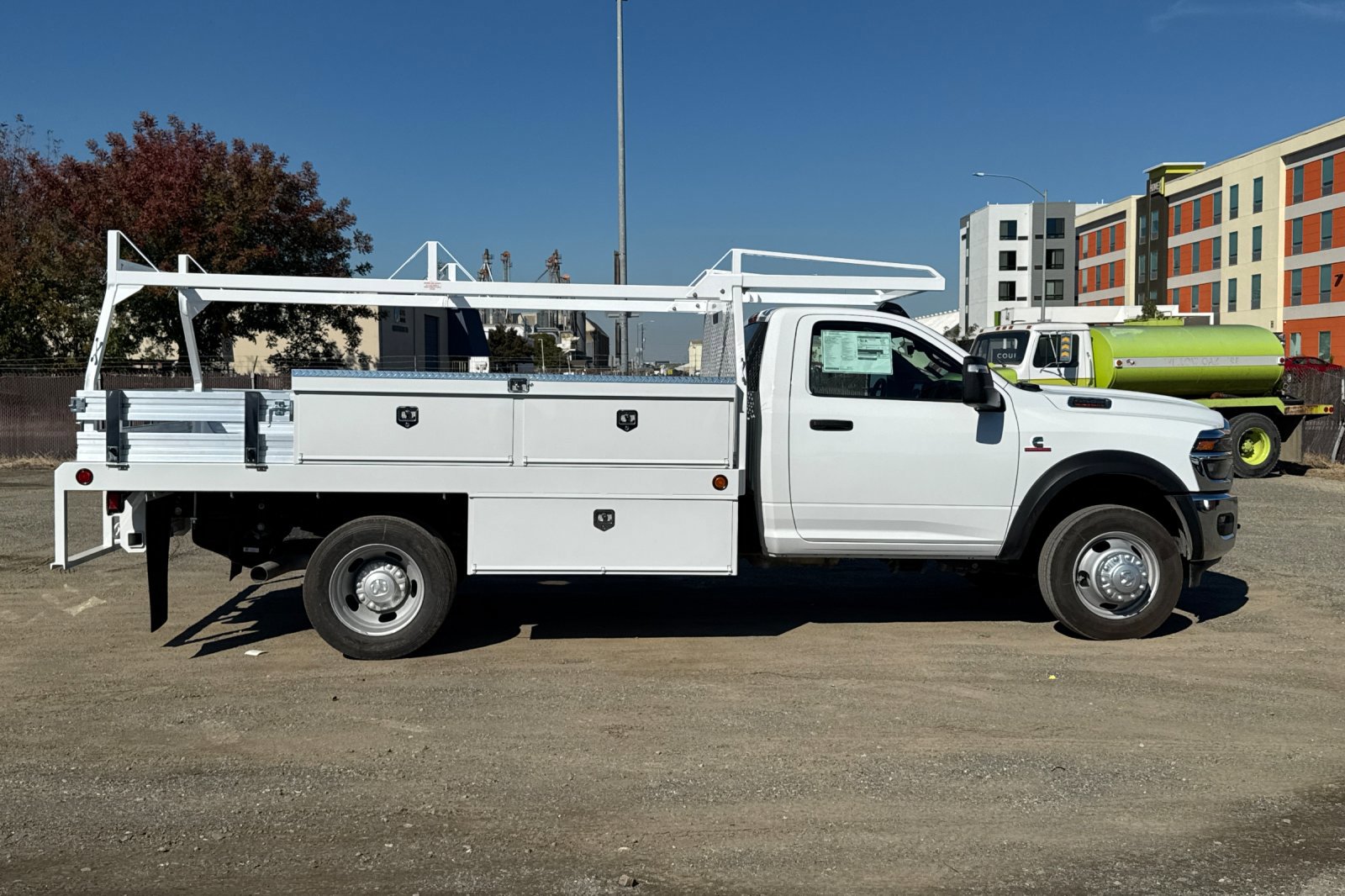 New 2026 RAM 5500 Tradesman w/ Chrome Appearance Group image 2