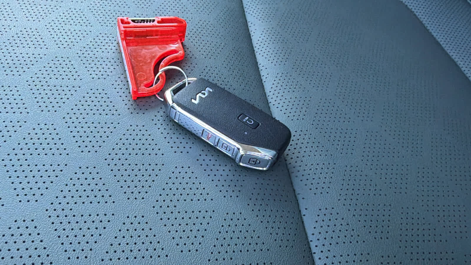 Used 2024 Kia Seltos SX image 29