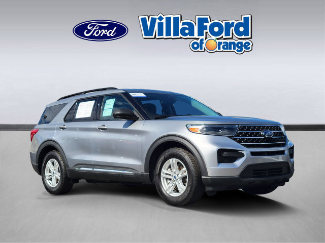 Certified 2022 Ford Explorer XLT RWD image 1