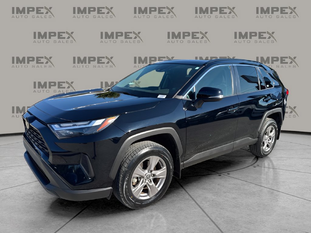 Used 2022 Toyota RAV4 XLE w/ Convenience Package